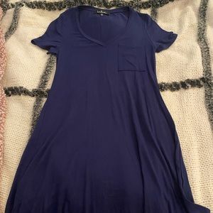 Lulu’s blue t-shirt dress
